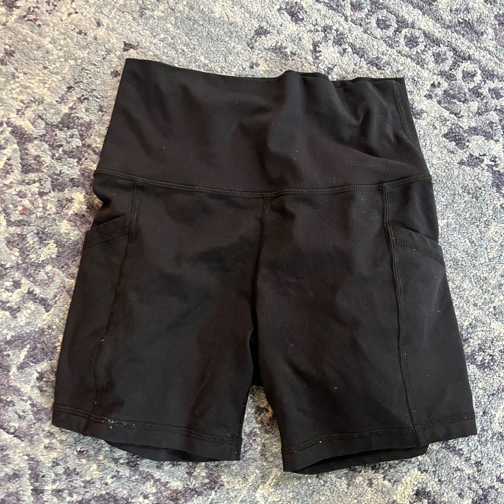 Aerie Black Bike Shorts with pockets